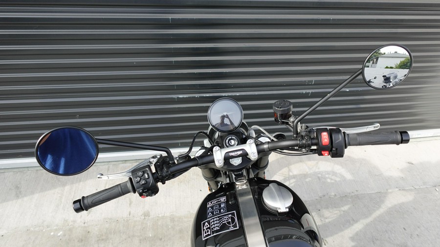 2025 Triumph Scrambler 1200 X