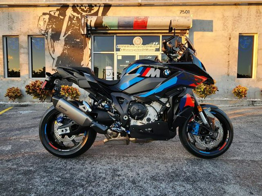 New 2026 BMW M 1000 XR