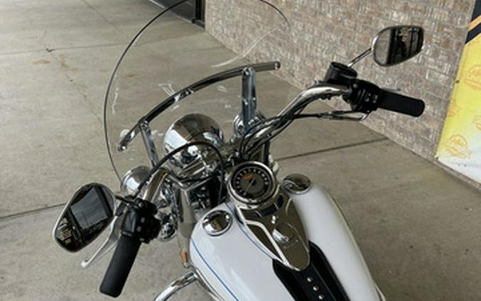 2012 Harley-Davidson Softail FLSTC Heritage Classic