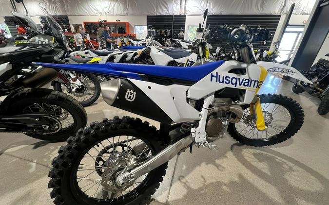 2027 Husqvarna FC 350