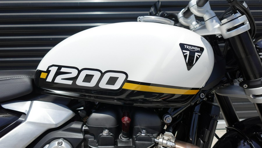 2025 Triumph Speed Twin 1200 Base