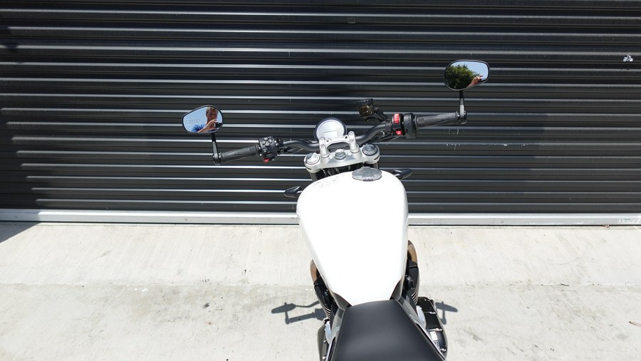 2025 Triumph Speed Twin 1200 Base