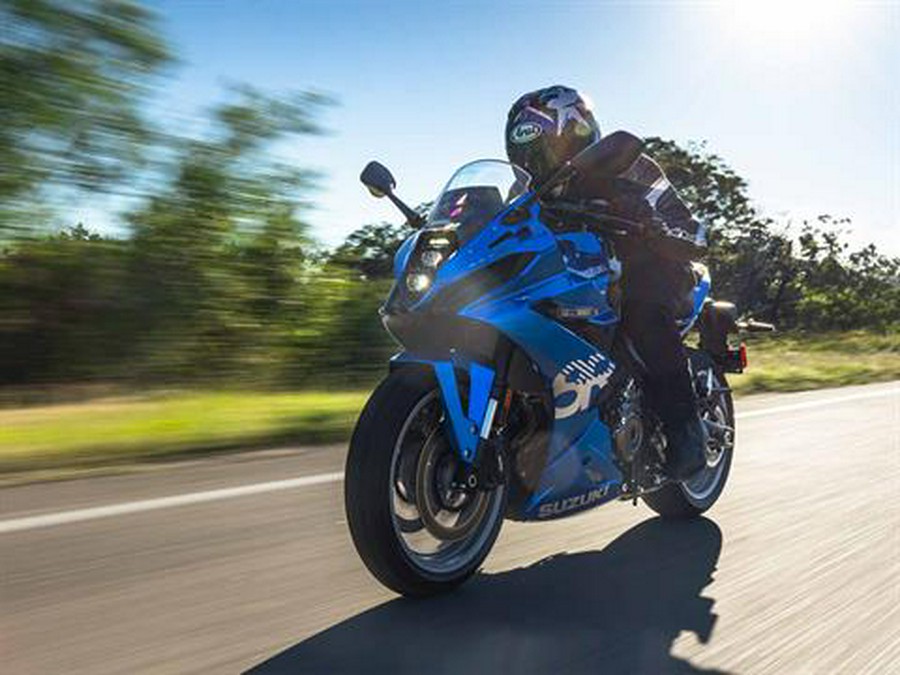 2025 Suzuki GSX-8R