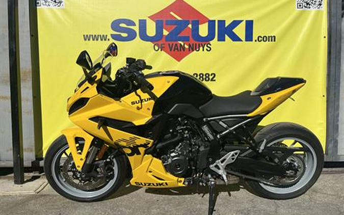 2025 Suzuki GSX-8R