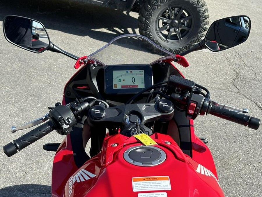 2026 Honda® CBR650R E-Clutch