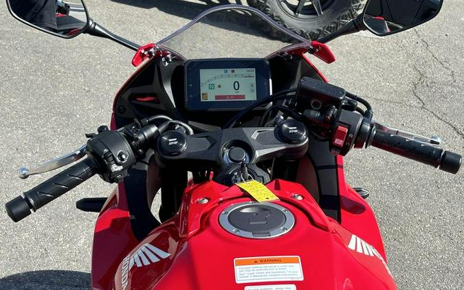 2026 Honda® CBR650R E-Clutch