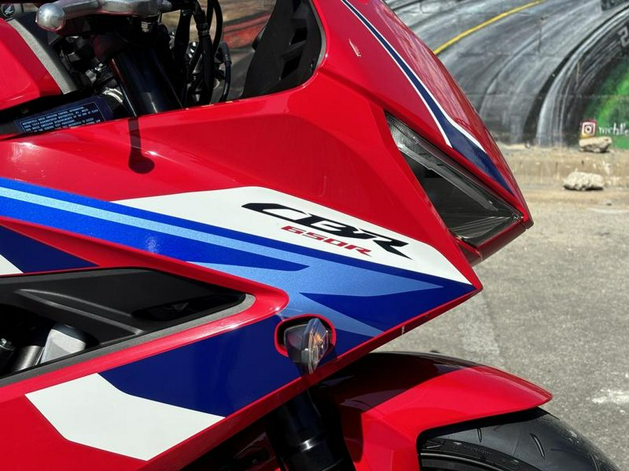 2026 Honda® CBR650R E-Clutch