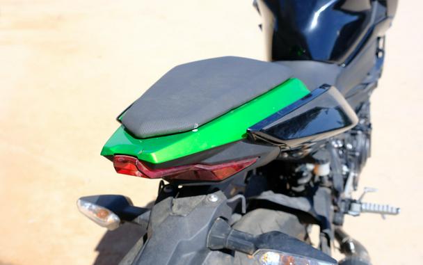2022 KAWASAKI Z400 ABS