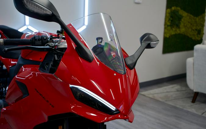 2025 Ducati V2