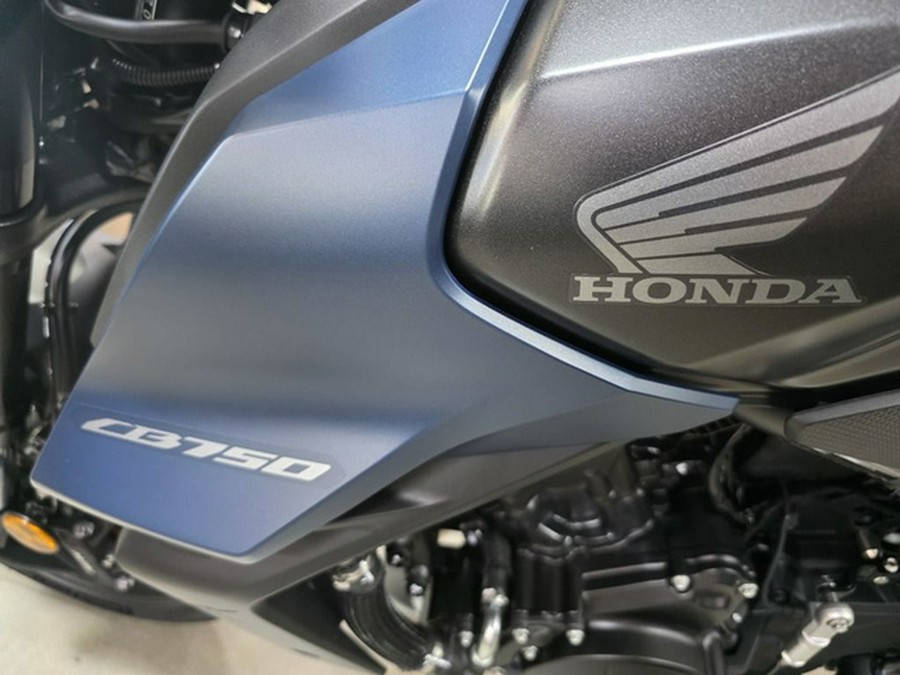 2026 Honda CB750 Hornet E-Clutch