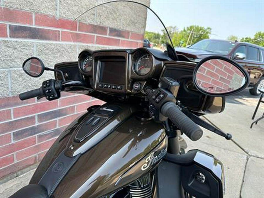 2023 Indian Motorcycle Roadmaster® Dark Horse®