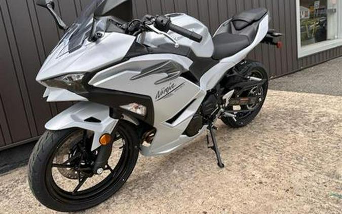 2024 Kawasaki Ninja 500 ABS