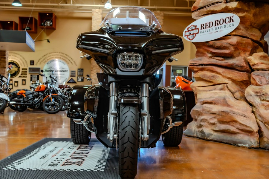 2026 Harley-Davidson Street Glide 3 Limited FLHLT