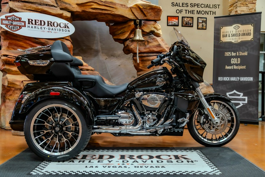 2026 Harley-Davidson Street Glide 3 Limited FLHLT