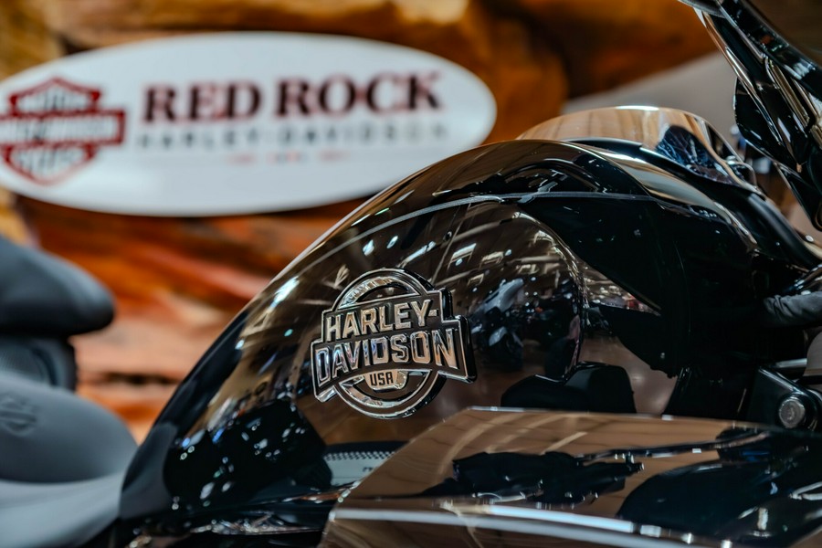 2026 Harley-Davidson Street Glide 3 Limited FLHLT