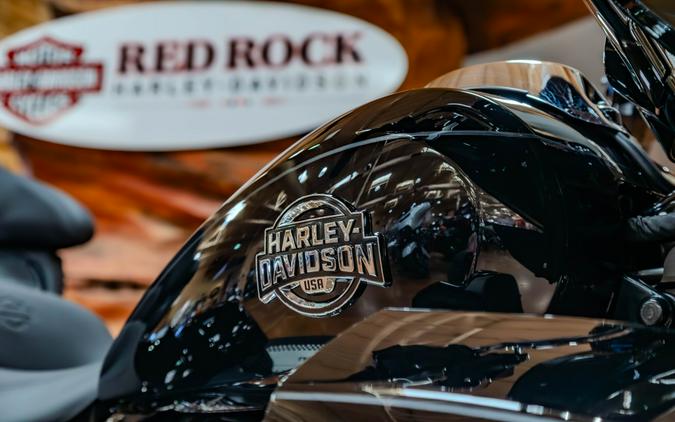 2026 Harley-Davidson Street Glide 3 Limited FLHLT