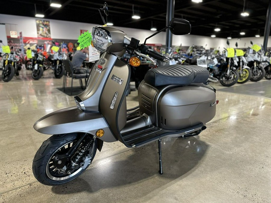 2022 Genuine Scooter Co Royal Alloy GT150