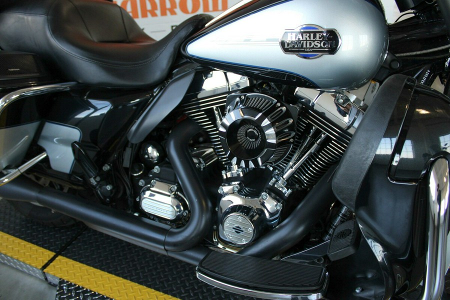 2013 Harley-Davidson Ultra Classic Electra Glide Grand American Touring FLHTCU