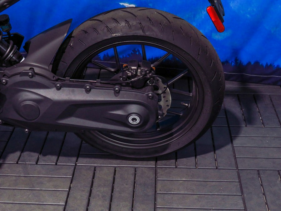 2025 Can-Am Pulse Carbon Black White