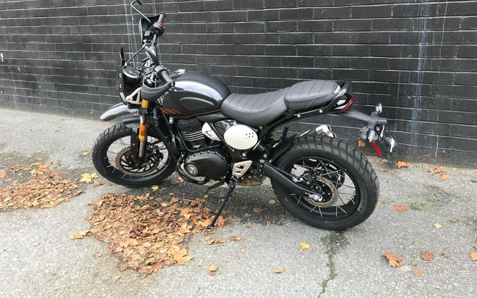 2026 Triumph Scrambler 400 XC