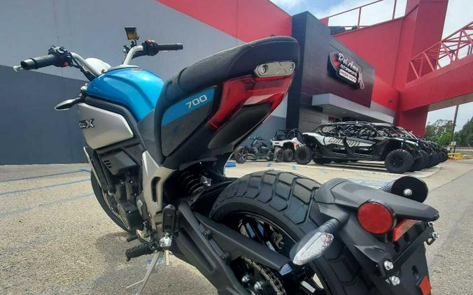 2023 CF MOTO 700CL-X