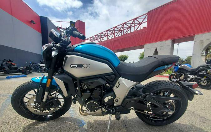 2023 CF MOTO 700CL-X