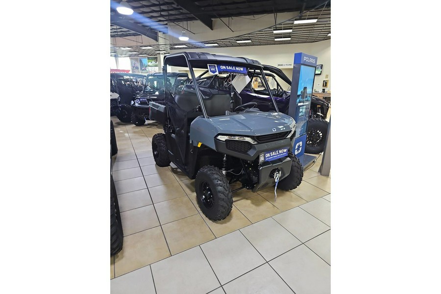 2026 RANGER 500 STEALTH GRAY Base - Polaris