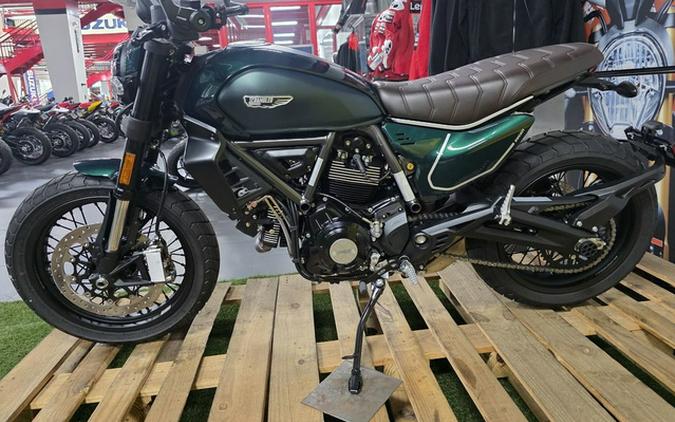 2026 Ducati Scrambler Nightshift Emerald Green