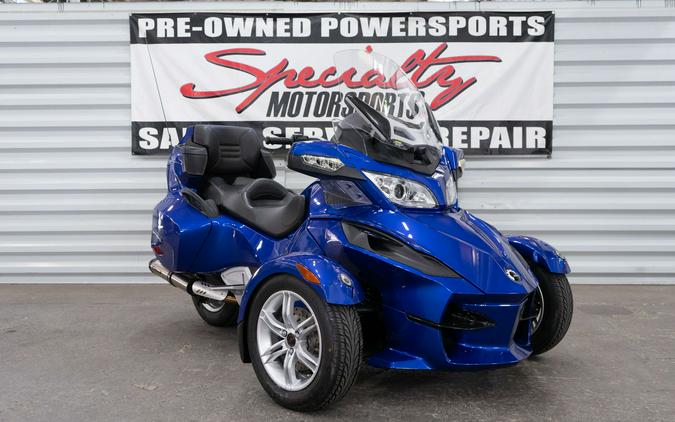 2012 Can-Am Spyder® RT Audio & Convenience