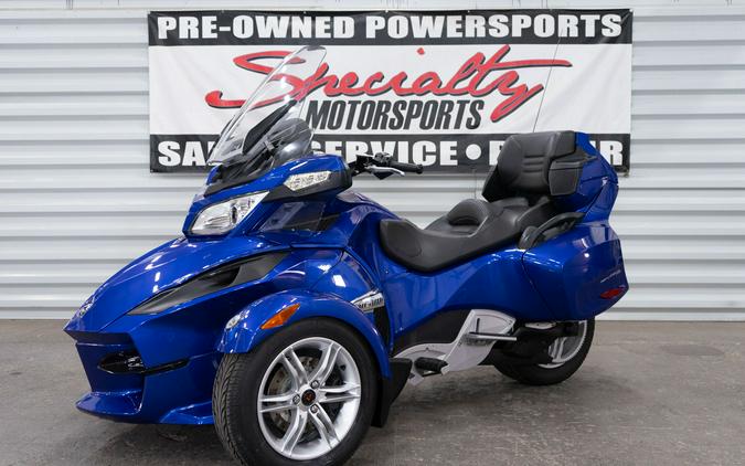 2012 Can-Am Spyder® RT Audio & Convenience