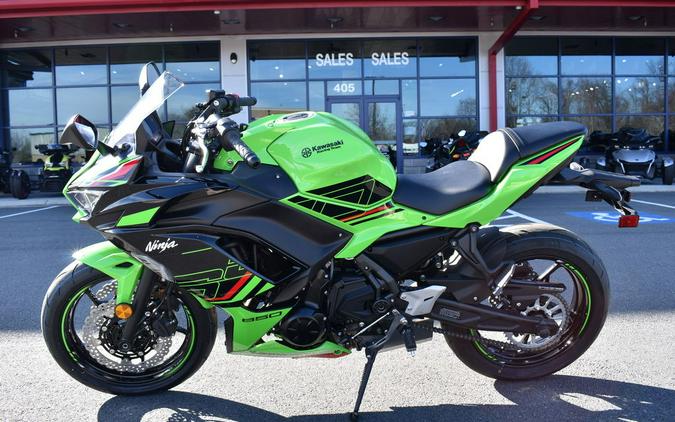 2023 Kawasaki Ninja® 650 KRT Edition