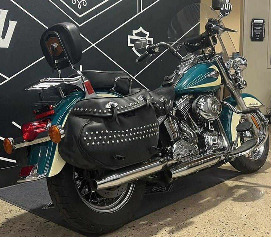 2009 Harley-Davidson® FLSTC - Heritage Softail®