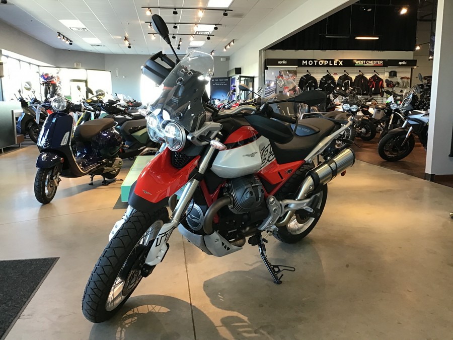 2025 Moto Guzzi V85 TT