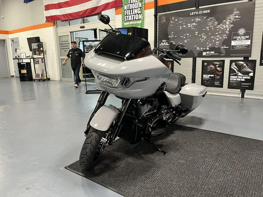 2025 Harley-Davidson® FLTRX - Road Glide®