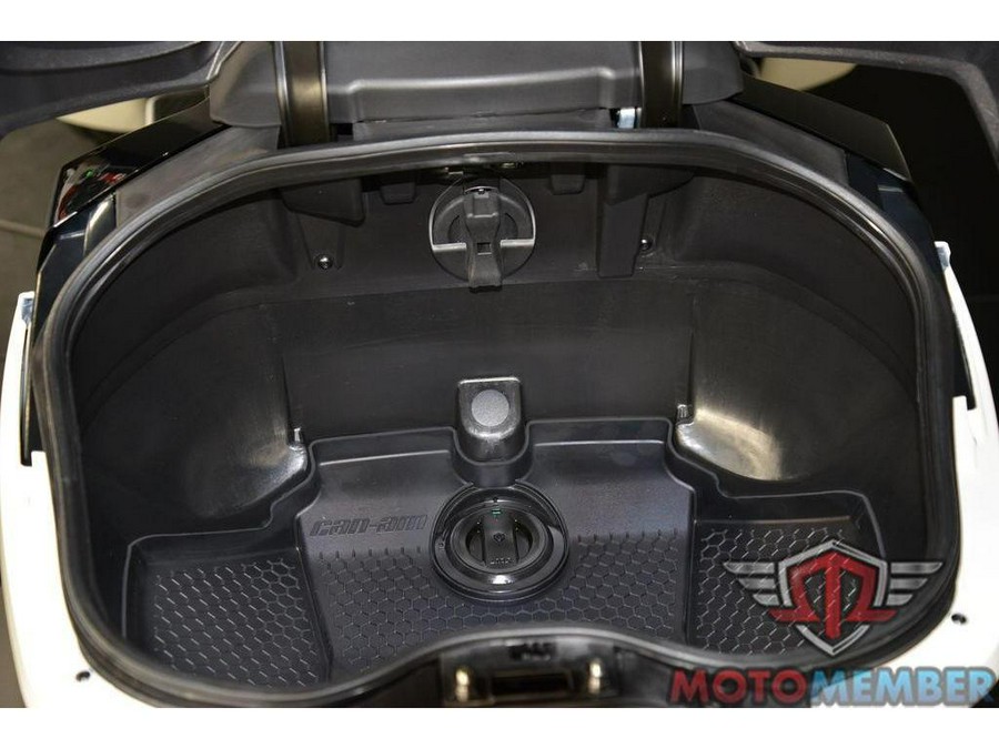 2026 Can-Am Spyder RT Limited Platine