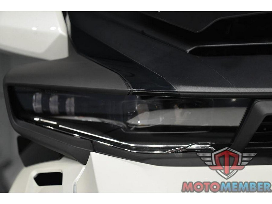 2026 Can-Am Spyder RT Limited Platine