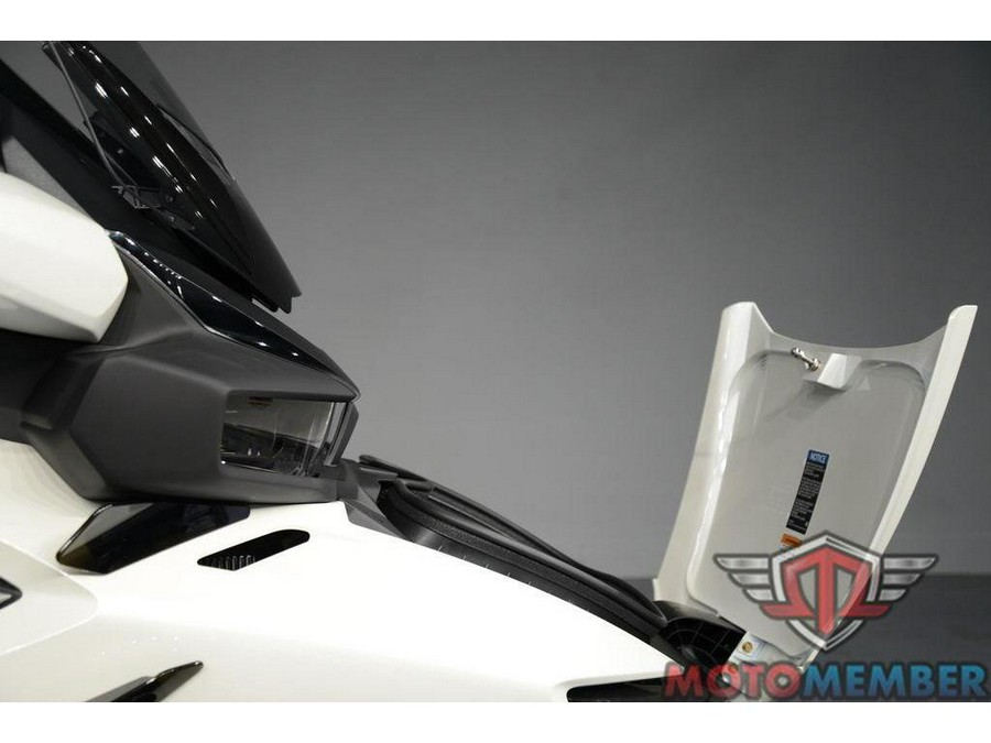 2026 Can-Am Spyder RT Limited Platine