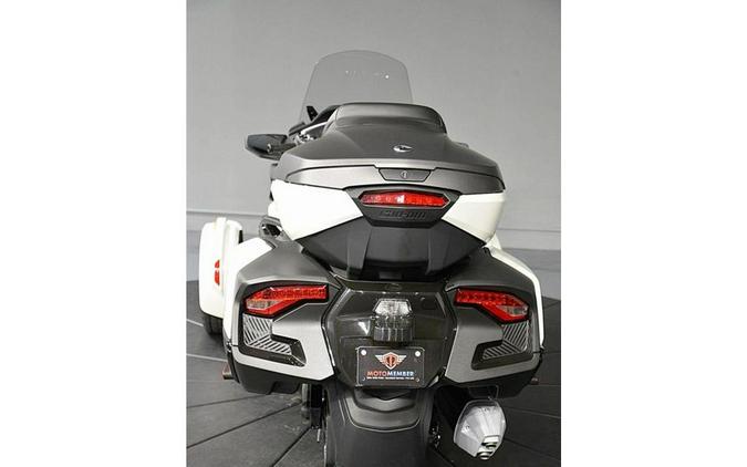 2026 Can-Am Spyder RT Limited Platine