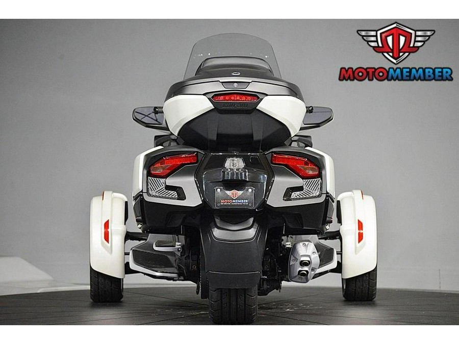 2026 Can-Am Spyder RT Limited Platine