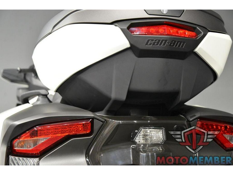 2026 Can-Am Spyder RT Limited Platine