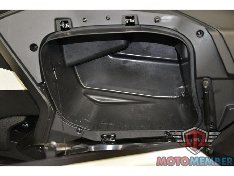 2026 Can-Am Spyder RT Limited Platine