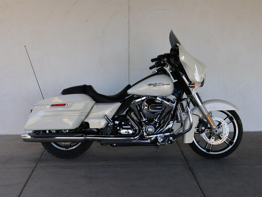 2015 Harley-Davidson® FLHXS - Street Glide® Special