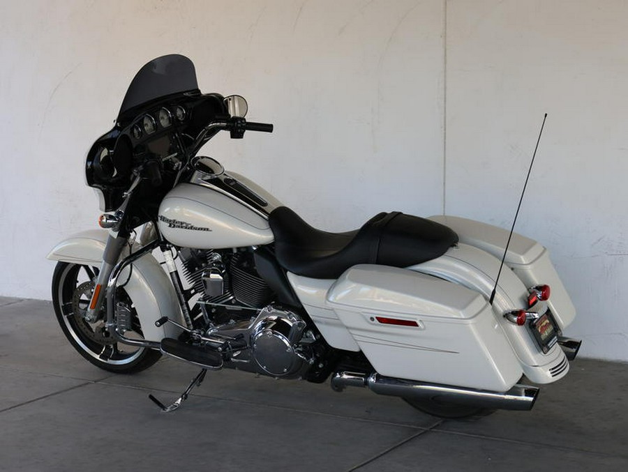 2015 Harley-Davidson® FLHXS - Street Glide® Special