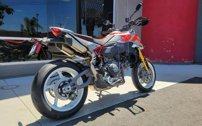 2026 Ducati Hypermotard V2 SP