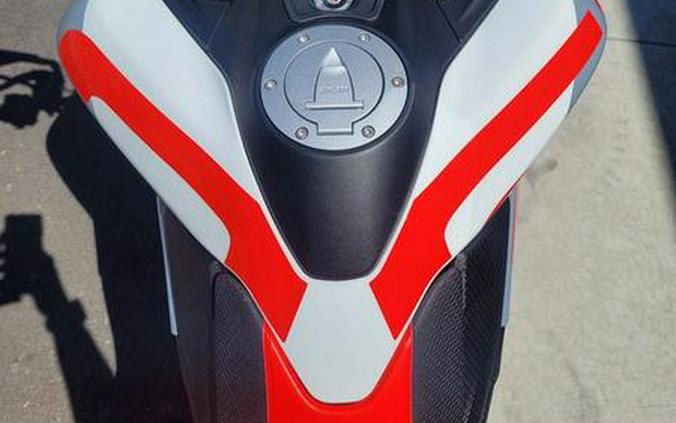 2026 Ducati Hypermotard V2 SP