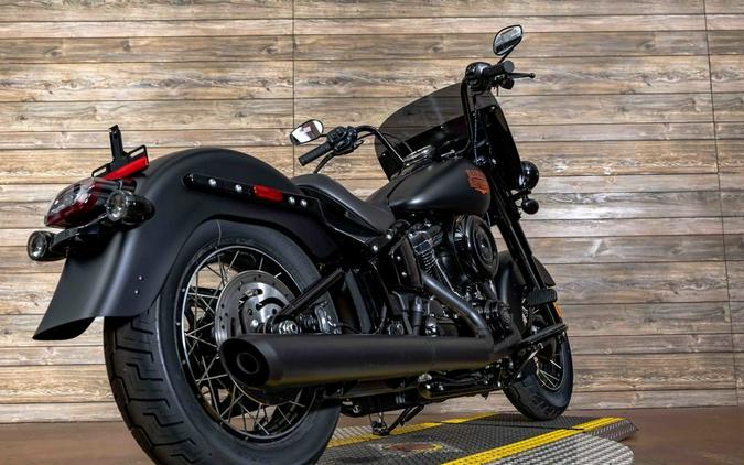 2026 FLHD - Deadwood™ - Harley-Davidson®