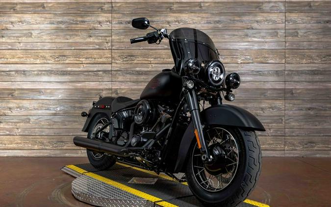 2026 FLHD - Deadwood™ - Harley-Davidson®