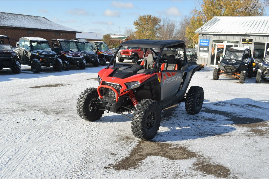 2024 Polaris Industries RZR XP 1000 Ultimate Indy Red