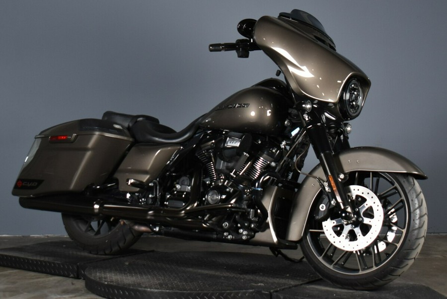 2021 Harley-Davidson CVO Street Glide