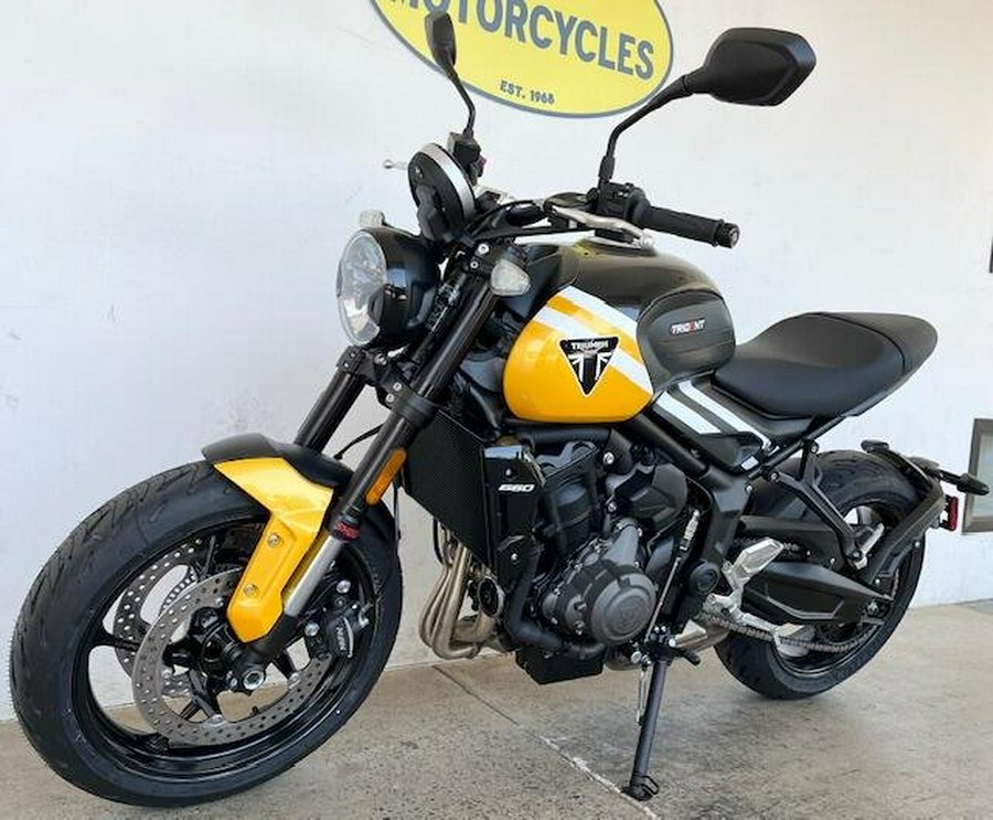 2025 Triumph Trident 660